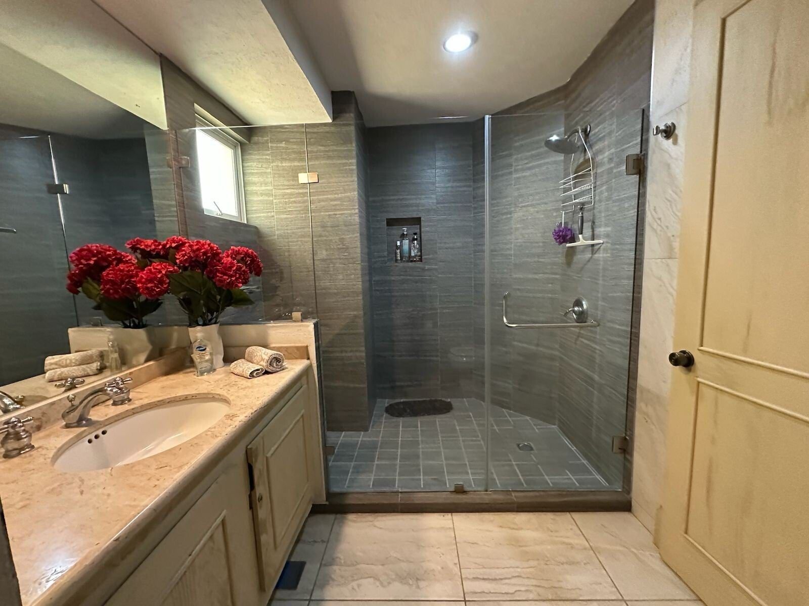 Bay View Grand E-907 foto 8
